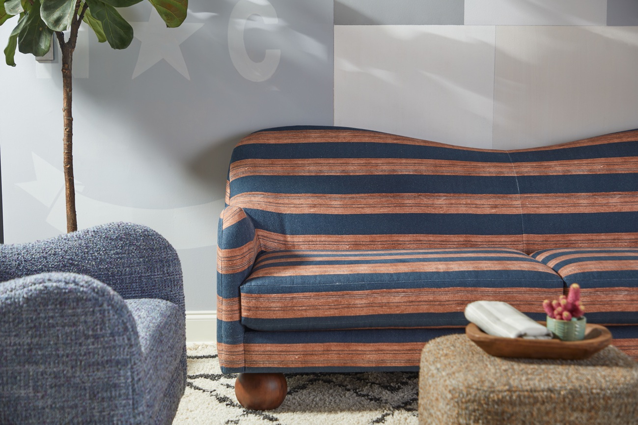 Social Image {i + 1}